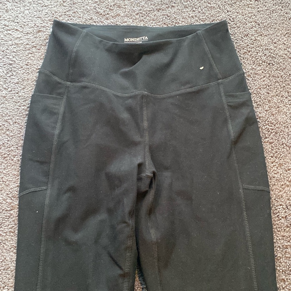 Mondetta performance and luxury leggings